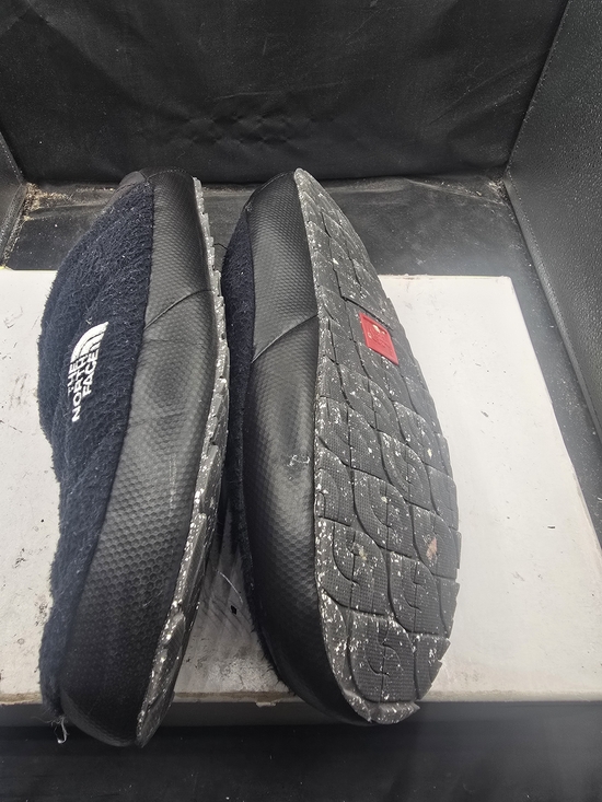 The North Face Men’s Black Quilted Slip-On Camp Mules main image 6